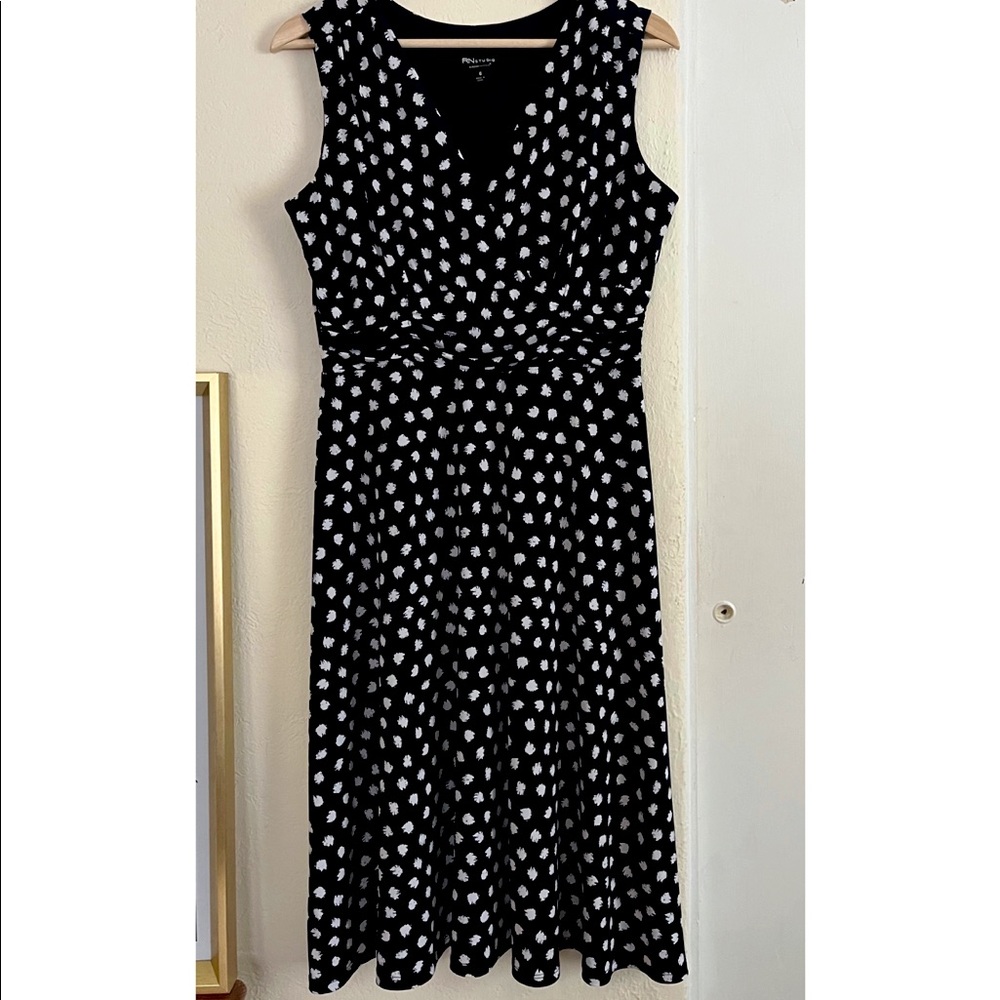RN Studio by Ronni Nicole sleeveless midi dress